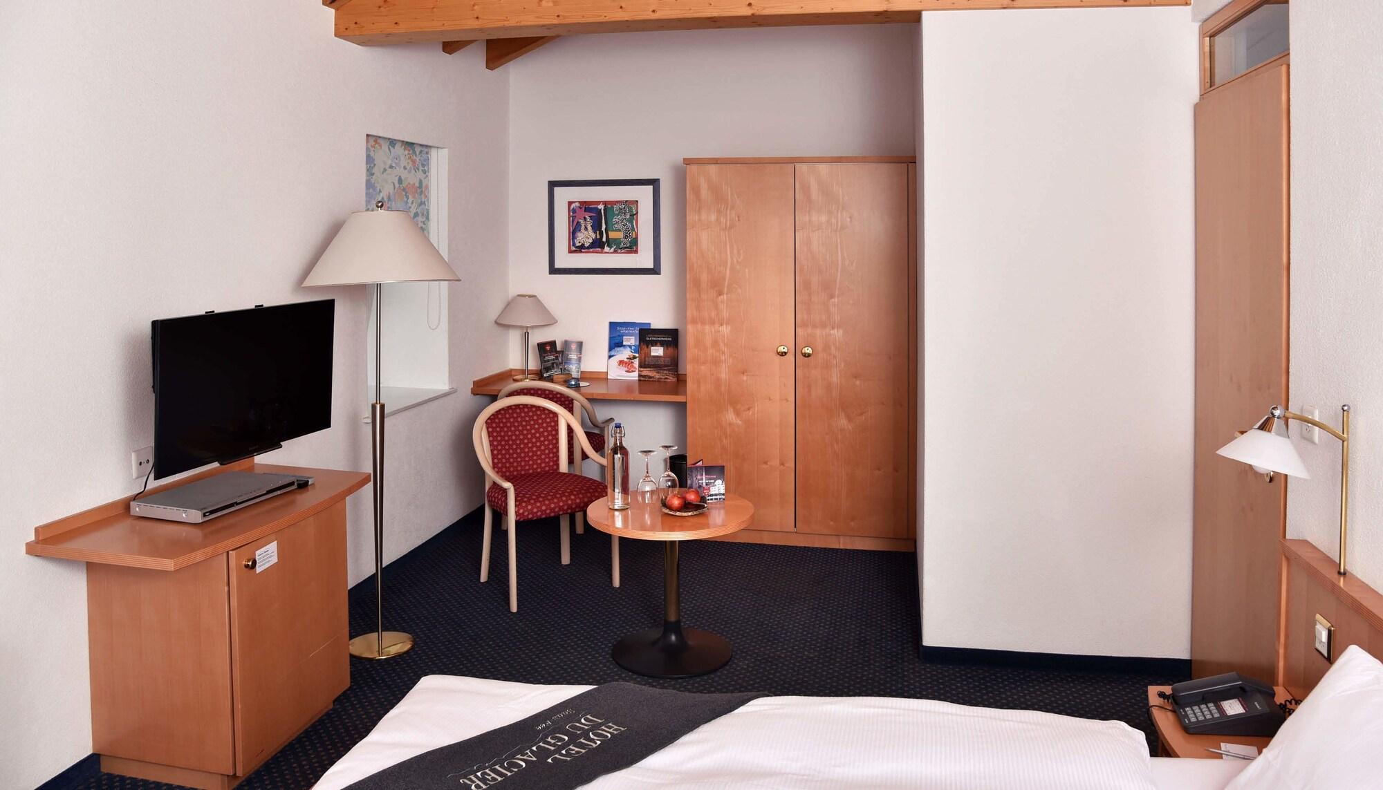 Hotel Du Glacier - The Dom Collection 萨斯费 外观 照片